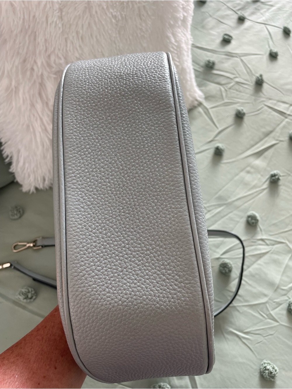 Kate Spade New York Weston shoulder bag crafted from pebbled leather - Picture 7 of 12
